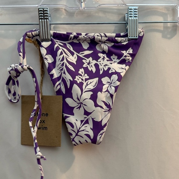 Stone Fox River Bikini Swim Bottom Kauai Purple Floral Print XS - Picture 2 of 5